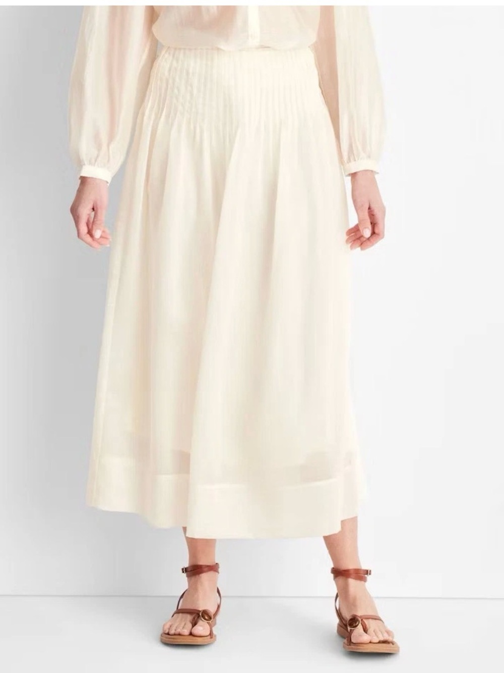 Women’s Cream Ruffled skirt by future collective